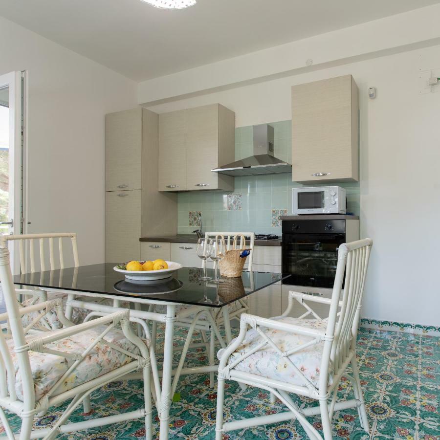 Villa Aurora Mondello Addaura Eksteriør billede