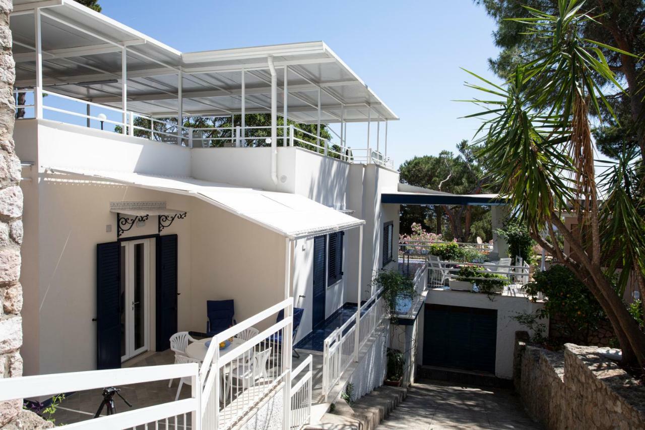 Villa Aurora Mondello Addaura Eksteriør billede