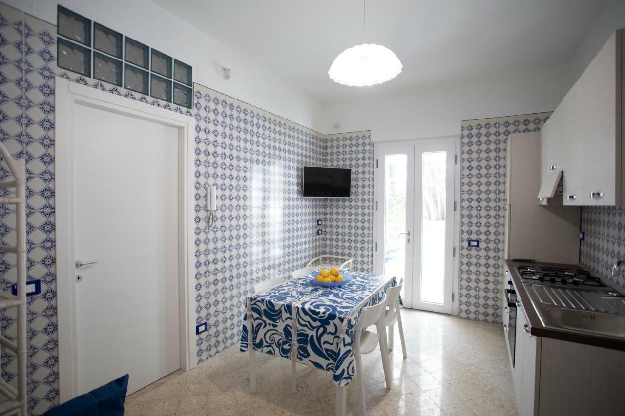 Villa Aurora Mondello Addaura Eksteriør billede