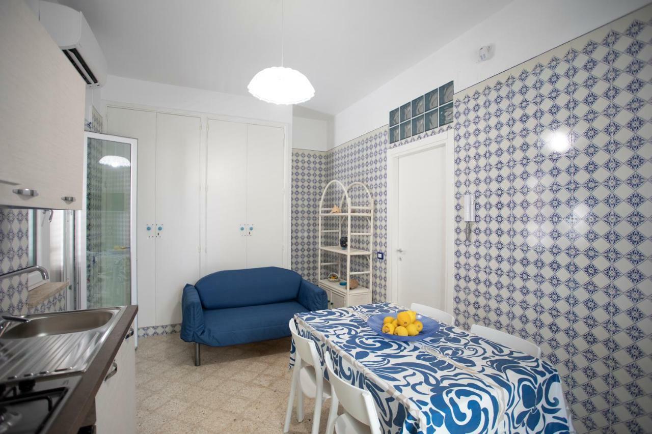 Villa Aurora Mondello Addaura Eksteriør billede